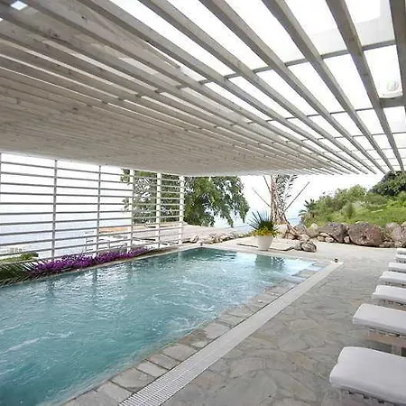 Fuga Fine Times Hotel 5*